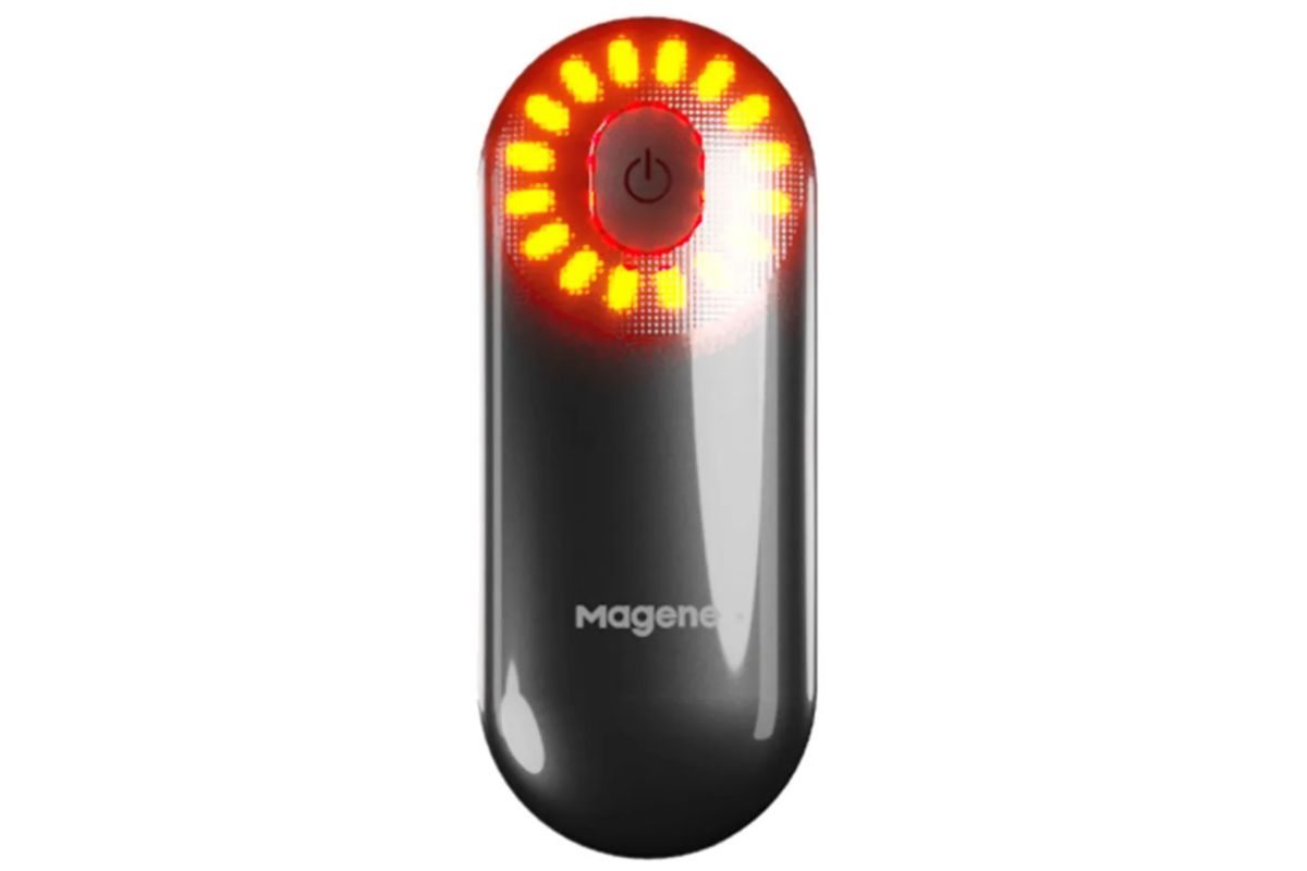 LUZ + SENSOR RADAR TAIL LIGHT MAGENE L508 LUZ + SENSOR RADAR TAIL LIGHT MAGENE L508