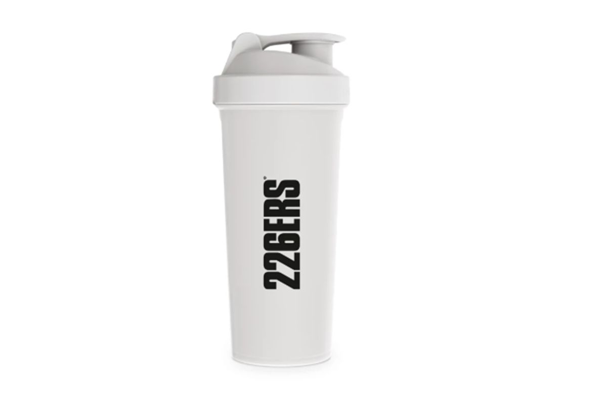 SHAKER 800CC WHITE-BLACK LOGO