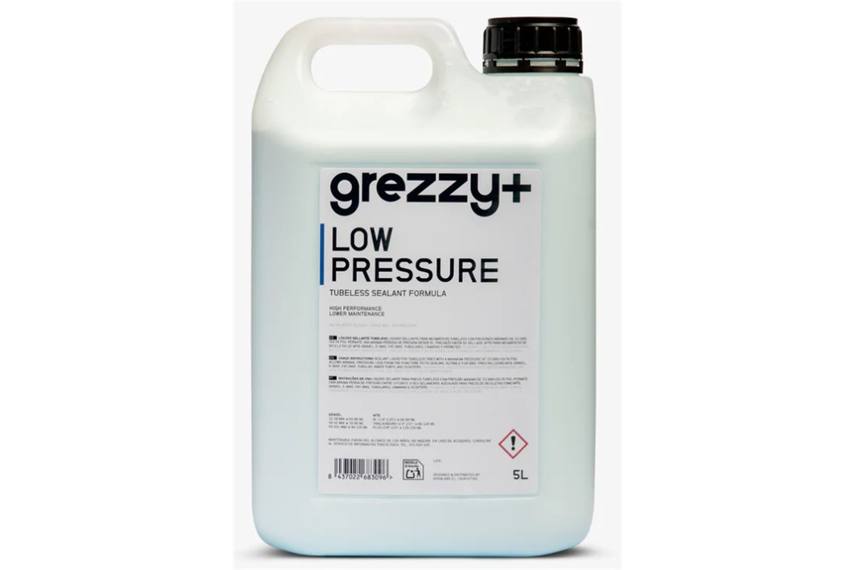 SELLANTE TUBELESS LOW PRESSURE GREZZY+ SELLANTE TUBELESS LOW PRESSURE GREZZY+
