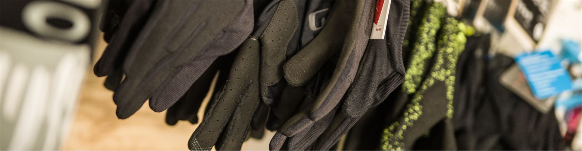 GUANTES